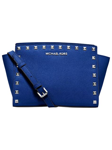 michael michael kors selma stud medium messenger 